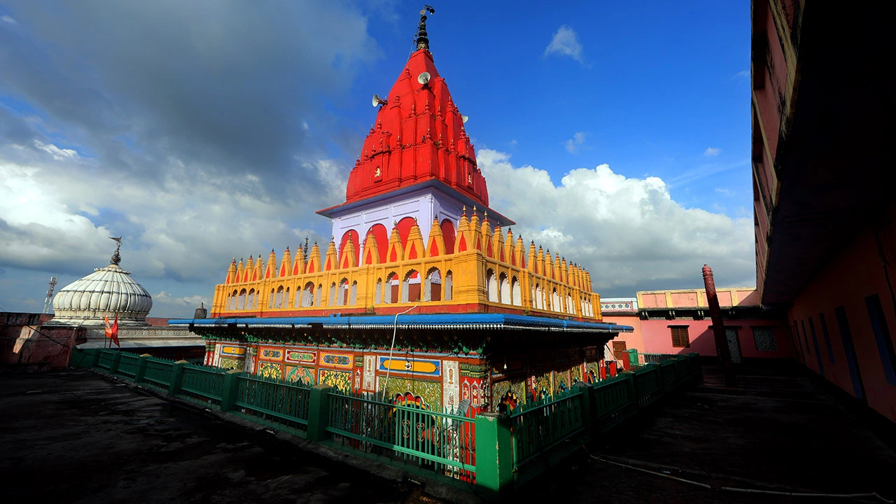 Hanuman Garhi Temple